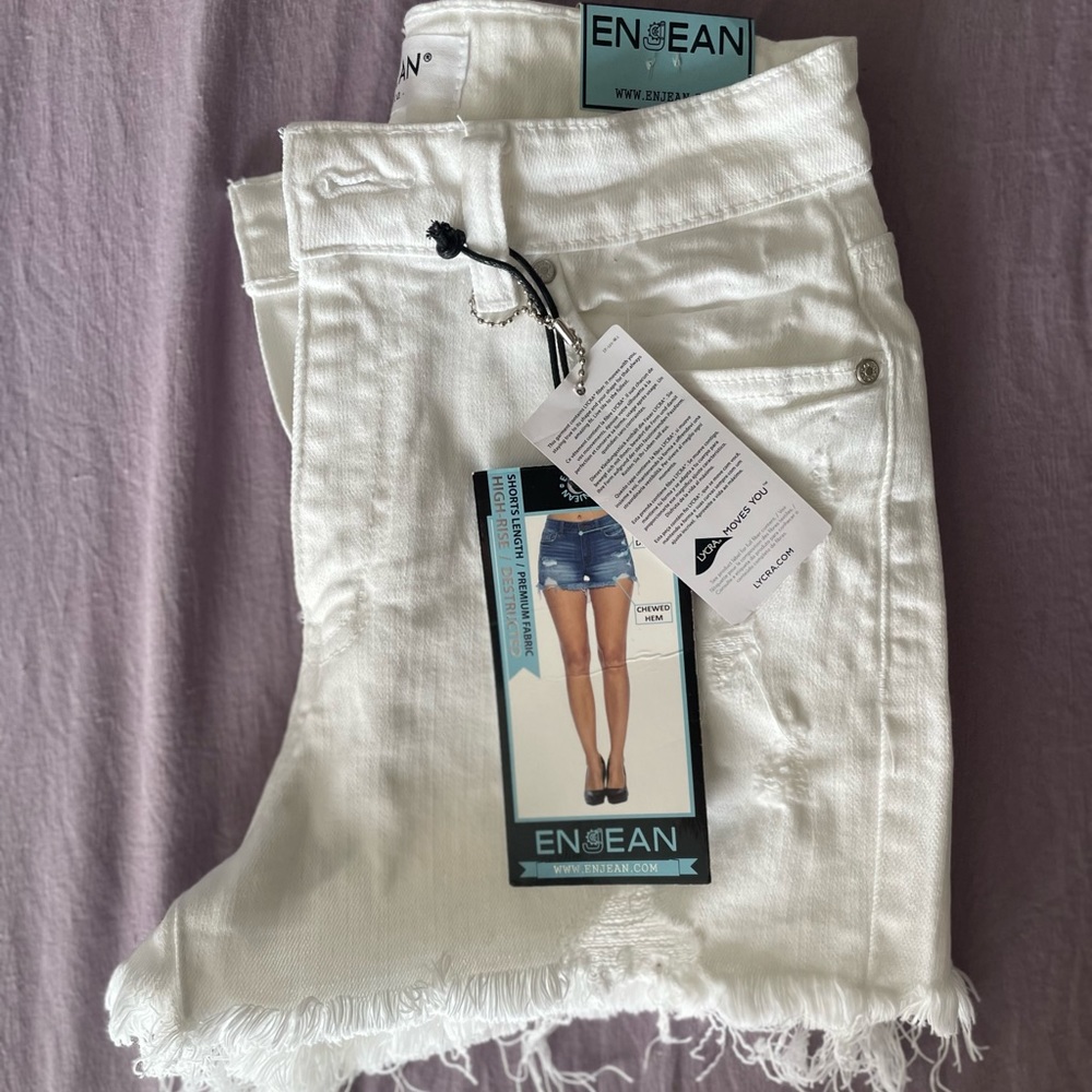 White High Rise Destructed Shorts
